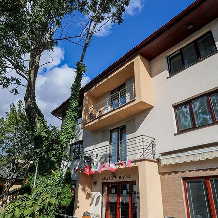 Grand Hotel Senica, Garni 外观 照片